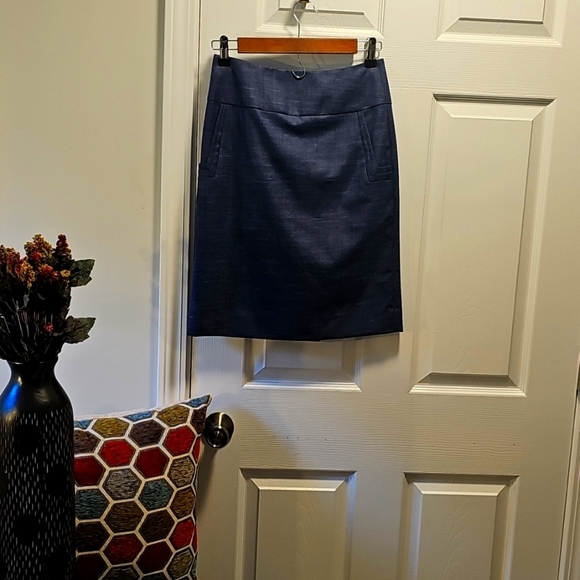 ANTONIO MELANI Dark Blue Pencil Skirt w/Faux Pockets, Linen Blend, Size 0 - Picture 1 of 11